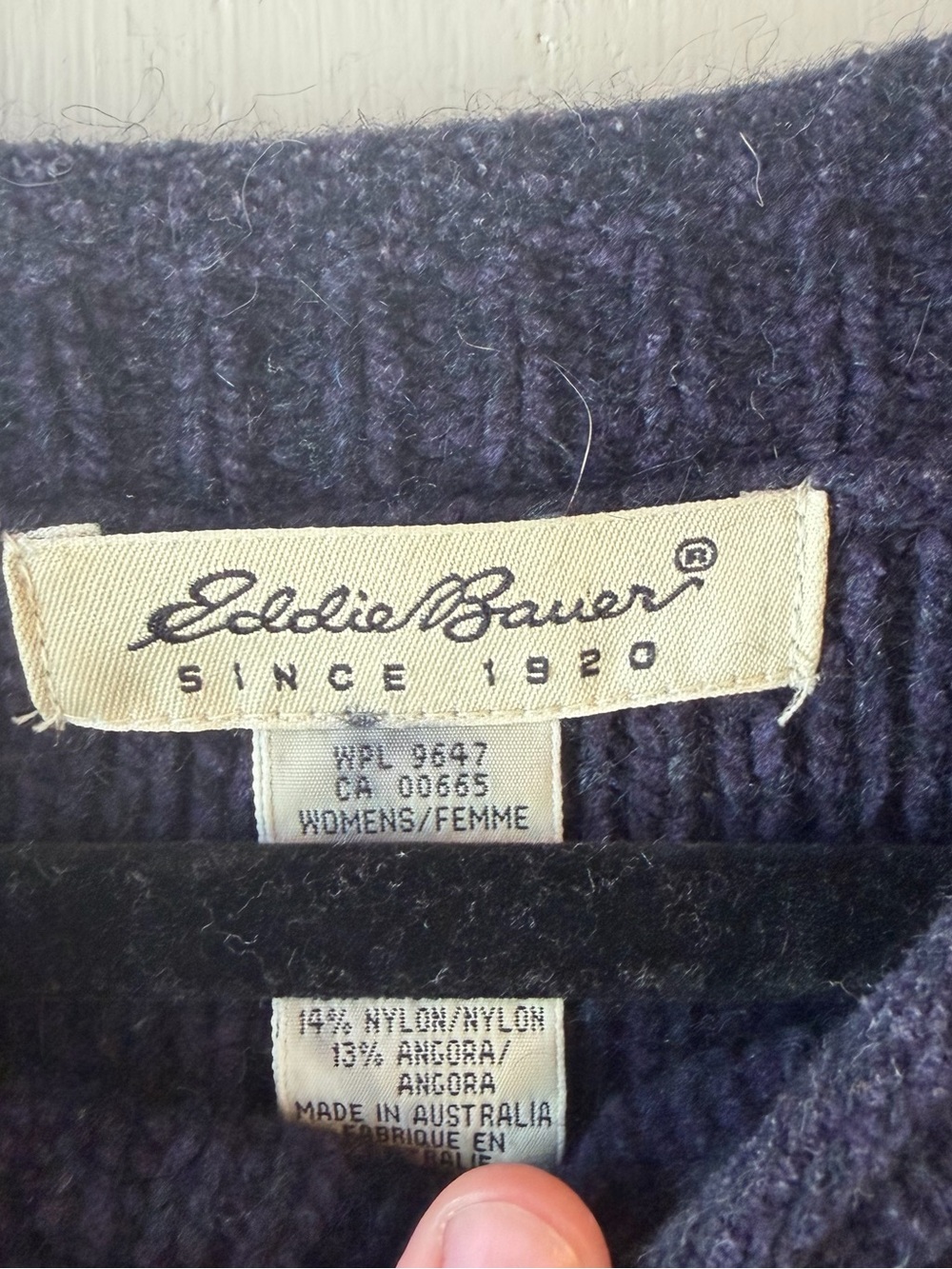 Vintage Women’s Eddie Bauer Navy Ribbed Crewneck Sweater, Size XL - Picture 5 of 8